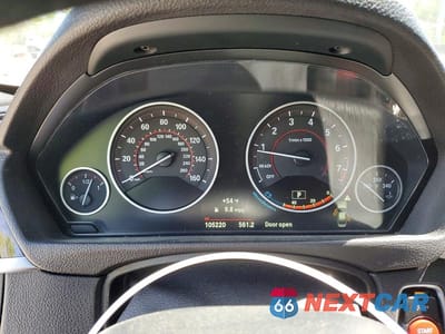 Zdjęcie 9 z 12 samochodu: 2017 BMW 340 XI VIN:WBA8B7G51HNU37461 - miniatura