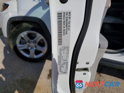 Zdjęcie 13 z 13 samochodu: 2023 JEEP COMPASS LATITUDE VIN:3C4NJDBN2PT514156 - miniatura