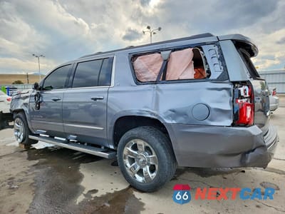 Drugie zdjęcie samochodu z przodu: 2018 CHEVROLET SUBURBAN K1500 LT VIN:1GNSKHKC0JR203547 - miniatura
