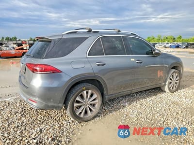 Trzecie zdjęcie samochodu z tyłu: 2020 MERCEDES-BENZ GLE 350 4MATIC VIN:4JGFB4KB9LA076420 - miniatura