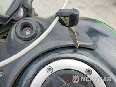 Zdjęcie 8 z 9 samochodu: 2016 KAWASAKI EN650 B VIN:JKAENEB14GDA10086 - miniatura