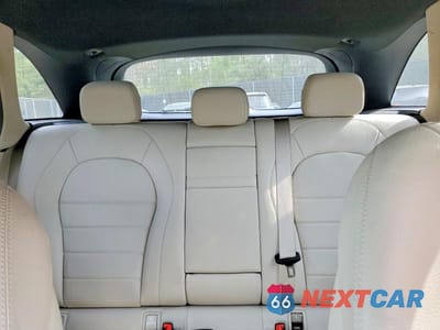 Zdjęcie 10 z 13 samochodu: 2018 MERCEDES-BENZ GLC 300 4MATIC VIN:WDC0G4KBXJV106004 - miniatura