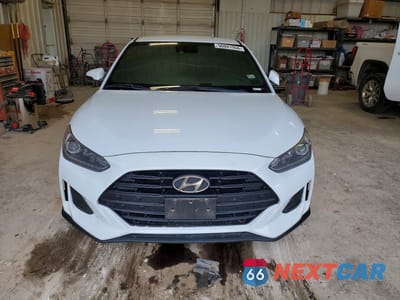 Piąte zdjęcie samochodu w środku: 2019 HYUNDAI VELOSTER 2.0L VIN:KMHTG6AF4KU017213 - miniatura