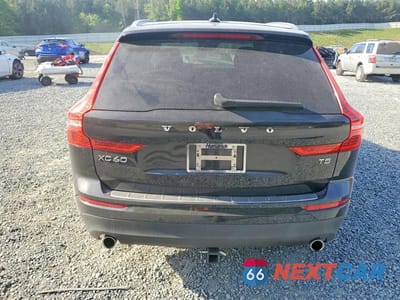Zdjęcie 6 z 13 samochodu: 2019 VOLVO XC60 T5 MOMENTUM VIN:LYV102DK7KB205378 - miniatura