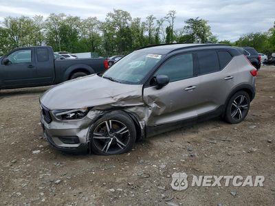 2022 VOLVO XC40 T5 R-DESIGN YV4162UM1N2701215 - główne zdjęcie licytacji z USA - miniatura