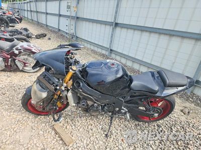 Trzecie zdjęcie samochodu z tyłu: 2003 SUZUKI GSX-R1000 VIN:JS1GT75A732102656 - miniatura