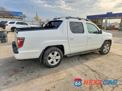 Trzecie zdjęcie samochodu z tyłu: 2014 HONDA RIDGELINE RTL VIN:5FPYK1F51EB004354 - miniatura