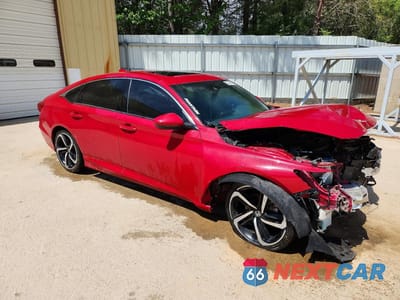 Czwarte zdjęcie samochodu z boku: 2019 HONDA ACCORD SPORT VIN:1HGCV2F31KA014189 - miniatura