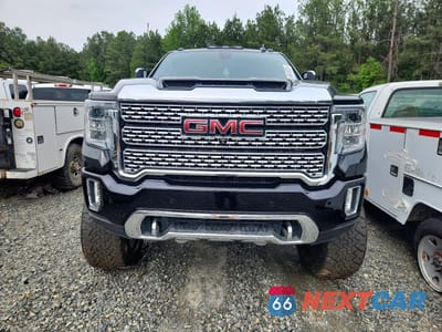 Piąte zdjęcie samochodu w środku: 2021 GMC SIERRA K2500 DENALI VIN:1GT49REY5MF136010 - miniatura