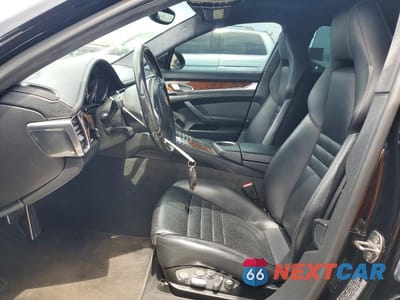 Zdjęcie 7 z 13 samochodu: 2012 PORSCHE PANAMERA TURBO VIN:WP0AC2A7XCL090179 - miniatura