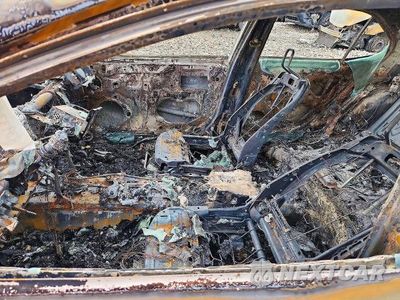 Zdjęcie 7 z 12 samochodu: 2021 TOYOTA CAMRY SE VIN:4T1G11AK4MU583118 - miniatura