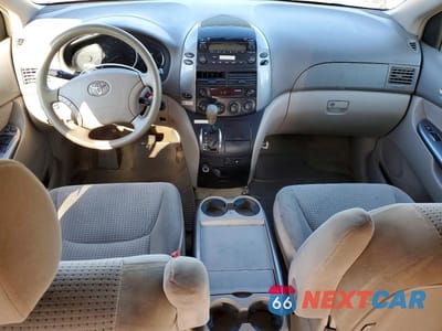 Zdjęcie 8 z 12 samochodu: 2006 TOYOTA SIENNA LE 8 PASSENGER VIN:5TDZA23C46S429248 - miniatura