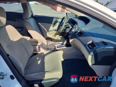 Zdjęcie 7 z 12 samochodu: 2013 HONDA CIVIC LX VIN:19XFB2F54DE274155 - miniatura