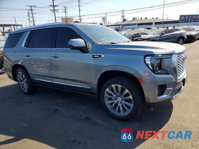 Czwarte zdjęcie samochodu z boku: 2023 GMC YUKON DENALI VIN:1GKS2DKT8PR547965 - miniatura