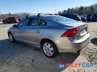 Drugie zdjęcie samochodu z przodu: 2015 VOLVO S60 PREMIER VIN:YV126MFK3F1344782 - miniatura