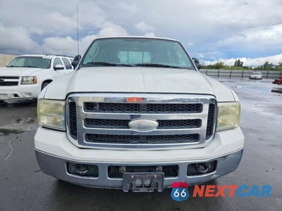 Piąte zdjęcie samochodu w środku: 2007 FORD F250 SUPER DUTY VIN:1FTSW20P47EB14225 - miniatura