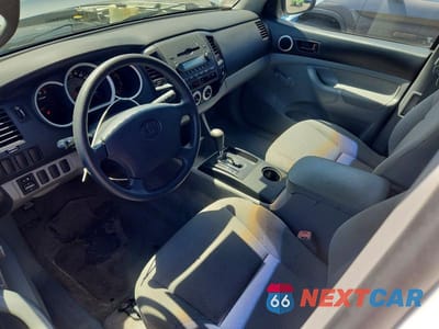 Zdjęcie 8 z 12 samochodu: 2007 TOYOTA TACOMA ACCESS CAB VIN:5TEUU42N67Z392725 - miniatura