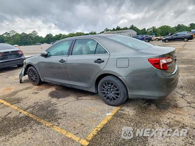 Drugie zdjęcie samochodu z przodu: 2014 TOYOTA CAMRY L VIN:4T1BF1FKXEU728555 - miniatura