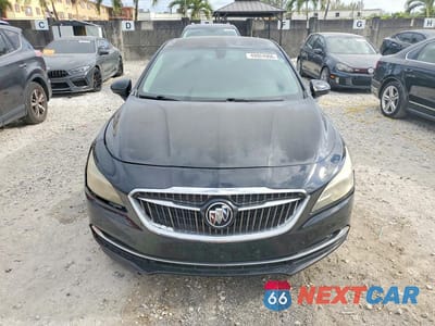 Piąte zdjęcie samochodu w środku: 2017 BUICK LACROSSE ESSENCE VIN:1G4ZP5SS4HU211507 - miniatura