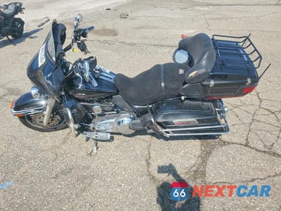 Trzecie zdjęcie samochodu z tyłu: 2011 HARLEY-DAVIDSON FLHTCU VIN:1HD1FC419BB655528 - miniatura