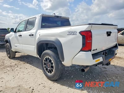 Drugie zdjęcie samochodu z przodu: 2025 TOYOTA TACOMA TRD OFF-ROAD VIN:3TMLB5JN1SM118699 - miniatura
