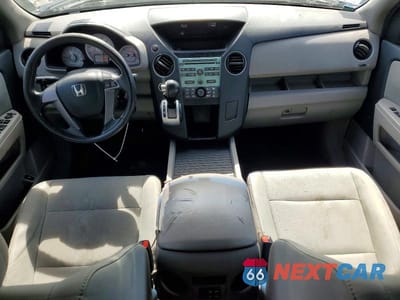 Zdjęcie 8 z 13 samochodu: 2011 HONDA PILOT LX VIN:5FNYF4H25BB094315 - miniatura