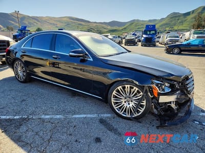Czwarte zdjęcie samochodu z boku: 2018 MERCEDES-BENZ S 560 VIN:WDDUG8DB4JA405173 - miniatura