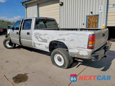 Drugie zdjęcie samochodu z przodu: 2007 GMC SIERRA K2500 HEAVY DUTY VIN:1GTHK23U97F135041 - miniatura