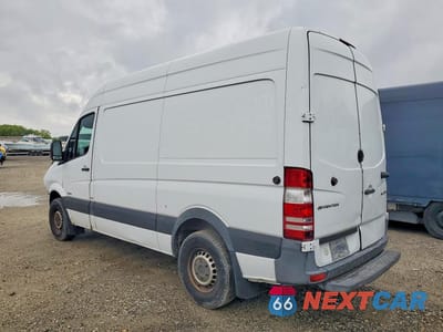 Drugie zdjęcie samochodu z przodu: 2014 MERCEDES-BENZ SPRINTER 2500 VIN:WD3PE7DC7E5929460 - miniatura