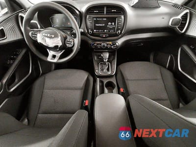 Zdjęcie 8 z 14 samochodu: 2024 KIA SOUL LX VIN:KNDJ23AU3R7241671 - miniatura