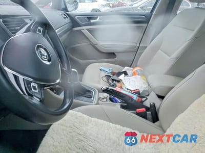 Zdjęcie 7 z 12 samochodu: 2017 VOLKSWAGEN GOLF ALLTRACK S VIN:3VWH17AU8HM515828 - miniatura