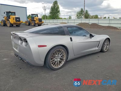 Trzecie zdjęcie samochodu z tyłu: 2006 CHEVROLET CORVETTE VIN:1G1YY25U565130802 - miniatura