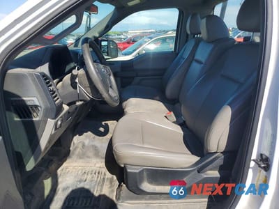 Zdjęcie 7 z 12 samochodu: 2018 FORD F150 XL VIN:1FTMF1CB1JKD35647 - miniatura