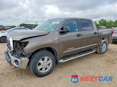 2010 TOYOTA TUNDRA CREWMAX SR5 5TFEY5F14AX095053 - główne zdjęcie licytacji z USA - miniatura