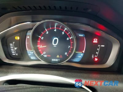 Zdjęcie 9 z 14 samochodu: 2014 VOLVO XC60 T6 VIN:YV4902DZ3E2534257 - miniatura