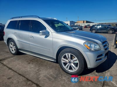 Czwarte zdjęcie samochodu z boku: 2011 MERCEDES-BENZ GL 450 4MATIC VIN:4JGBF7BE5BA665266 - miniatura