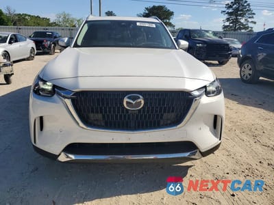Piąte zdjęcie samochodu w środku: 2024 MAZDA CX-90 PREMIUM VIN:JM3KKDHD3R1183944 - miniatura