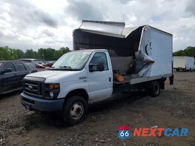2016 FORD E350 BOX TRUCK 1FDWE3FL1GDC21314 - główne zdjęcie licytacji z USA - miniatura