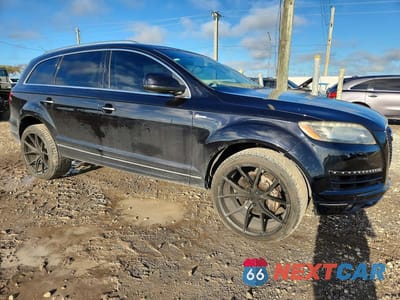 Czwarte zdjęcie samochodu z boku: 2013 AUDI Q7 PREMIUM PLUS VIN:WA1LGAFE7DD007053 - miniatura