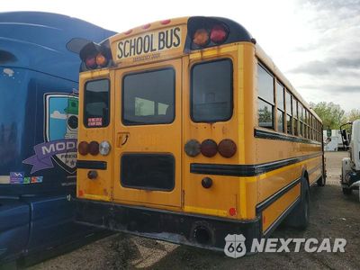 Czwarte zdjęcie samochodu z boku: 2012 IC CORPORATION CE SERIES SCHOOL - SCHOOL BUS VIN:4DRBUSKP7CB562064 - miniatura
