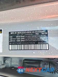 Zdjęcie 13 z 13 samochodu: 2024 MERCEDES-BENZ E 350 4MATIC VIN:W1KLF4HB3RA061428 - miniatura