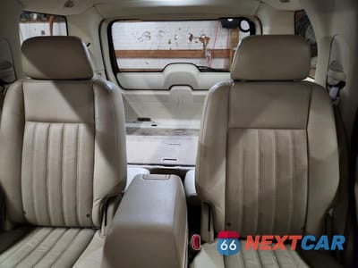 Zdjęcie 10 z 13 samochodu: 2004 LINCOLN TOWNHOUSE AVIATOR VIN:5LMEU88H14ZJ49885 - miniatura