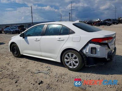 Drugie zdjęcie samochodu z przodu: 2021 TOYOTA COROLLA LE VIN:5YFEPMAE9MP256703 - miniatura
