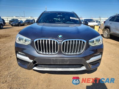 Piąte zdjęcie samochodu w środku: 2021 BMW X3 XDRIVE30I VIN:5UXTY5C01M9F50597 - miniatura