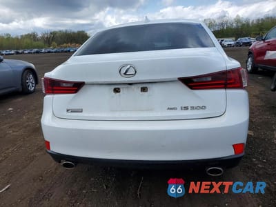 Zdjęcie 6 z 12 samochodu: 2016 LEXUS IS 300 VIN:JTHCM1D25G5013907 - miniatura