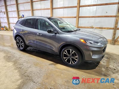Czwarte zdjęcie samochodu z boku: 2022 FORD ESCAPE SEL VIN:1FMCU9H90NUC02535 - miniatura