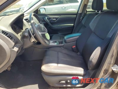 Zdjęcie 7 z 12 samochodu: 2017 NISSAN ALTIMA 2.5 SR VIN:1N4AL3AP3HC258814 - miniatura