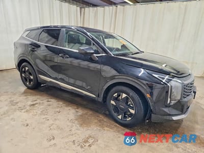 Czwarte zdjęcie samochodu z boku: 2026 KIA SPORTAGE LX VIN:5XYK23DF2TG401650 - miniatura