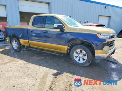 Czwarte zdjęcie samochodu z boku: 2023 CHEVROLET SILVERADO K1500 LT VIN:1GCRDDEK3PZ255129 - miniatura