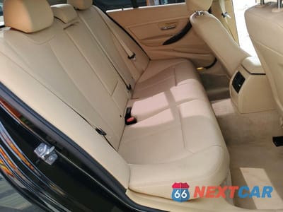 Zdjęcie 10 z 13 samochodu: 2013 BMW 320 I VIN:WBA3B1C51DK130428 - miniatura